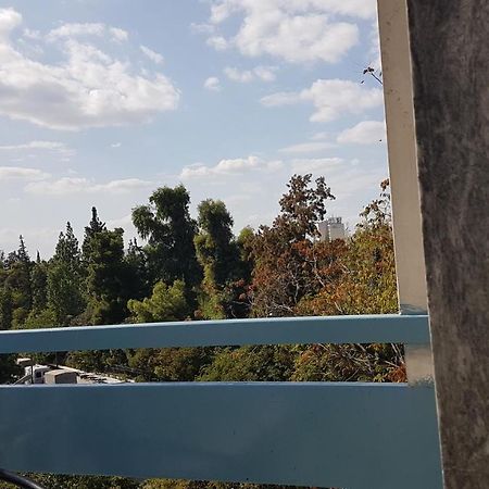 Apricot Apartment - Athens Center, 6 Bd, 2.5 Bath Buitenkant foto