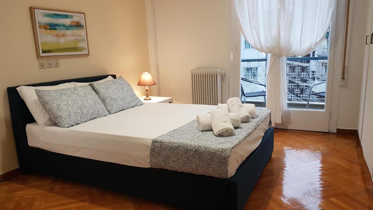 Apricot Apartment - Athens Center, 6 Bd, 2.5 Bath Buitenkant foto