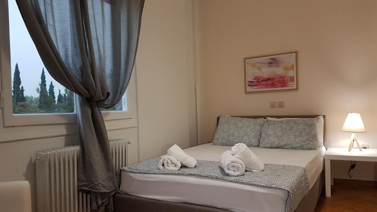 Apricot Apartment - Athens Center, 6 Bd, 2.5 Bath Buitenkant foto