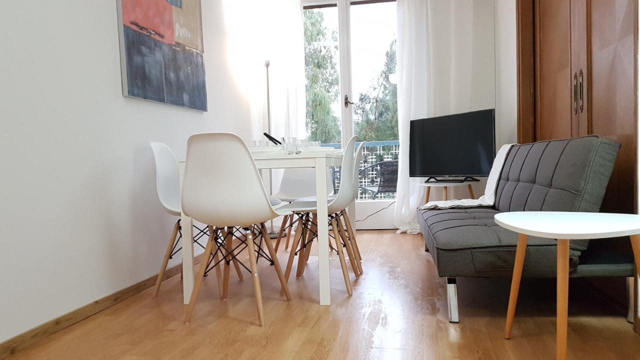 Apricot Apartment - Athens Center, 6 Bd, 2.5 Bath Buitenkant foto