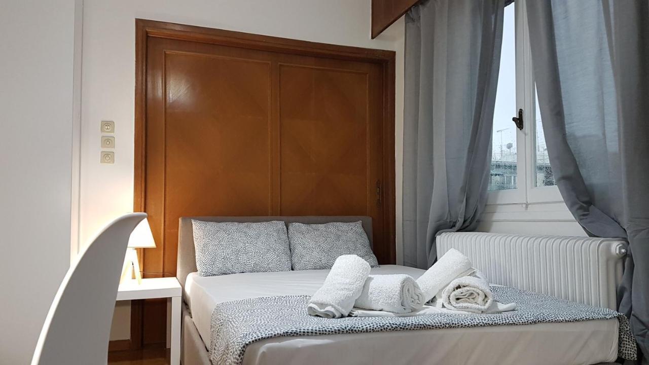 Apricot Apartment - Athens Center, 6 Bd, 2.5 Bath Buitenkant foto