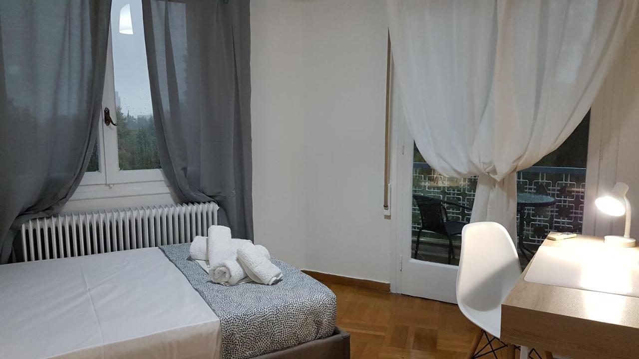 Apricot Apartment - Athens Center, 6 Bd, 2.5 Bath Buitenkant foto